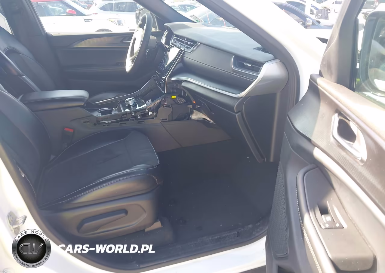 2025 Jeep Grand Cherokee L Altitude X 4X2 VIN:1C4RJJAG3S8721410 - 5