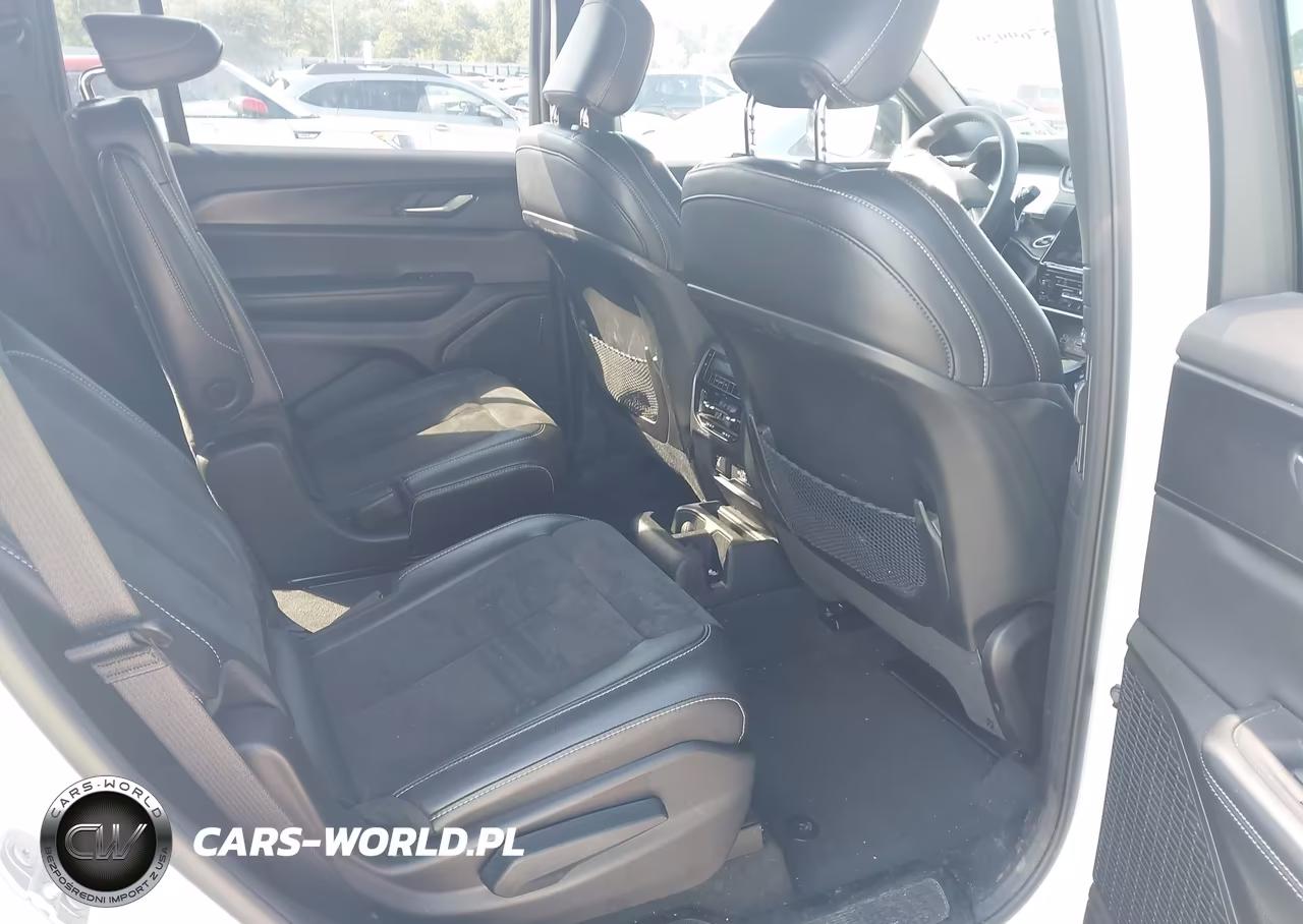 2025 Jeep Grand Cherokee L Altitude X 4X2 VIN:1C4RJJAG3S8721410 - 8
