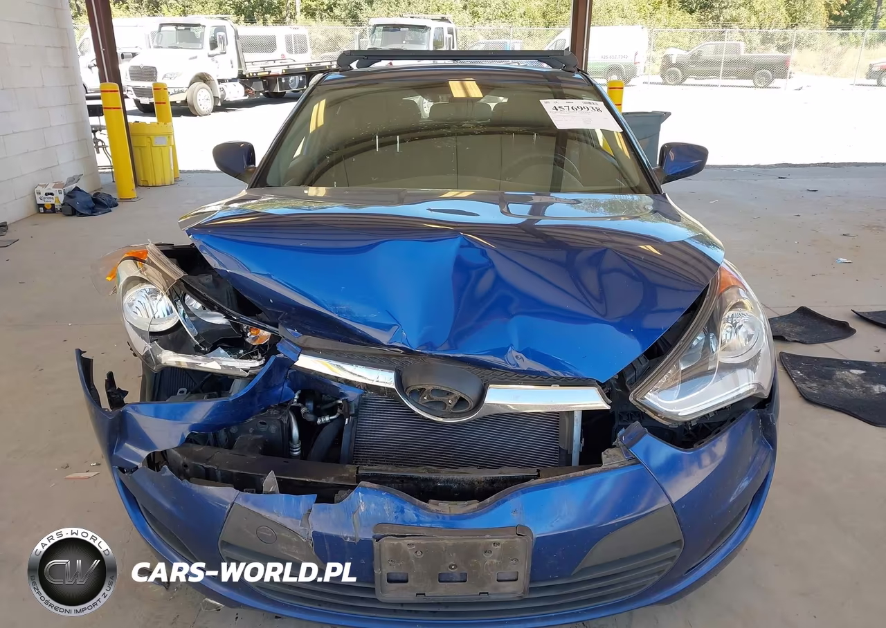 2016 Hyundai Veloster VIN:KMHTC6AD7GU277753 - 12