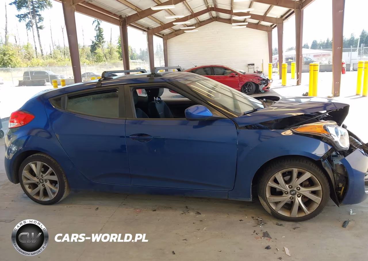 2016 Hyundai Veloster VIN:KMHTC6AD7GU277753 - 13