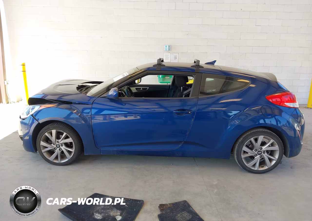 2016 Hyundai Veloster VIN:KMHTC6AD7GU277753 - 14