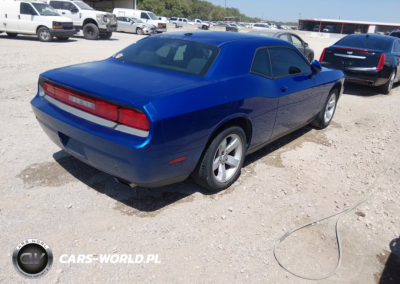 2012 Dodge Challenger Sxt VIN:2C3CDYAG8CH280914 - 4