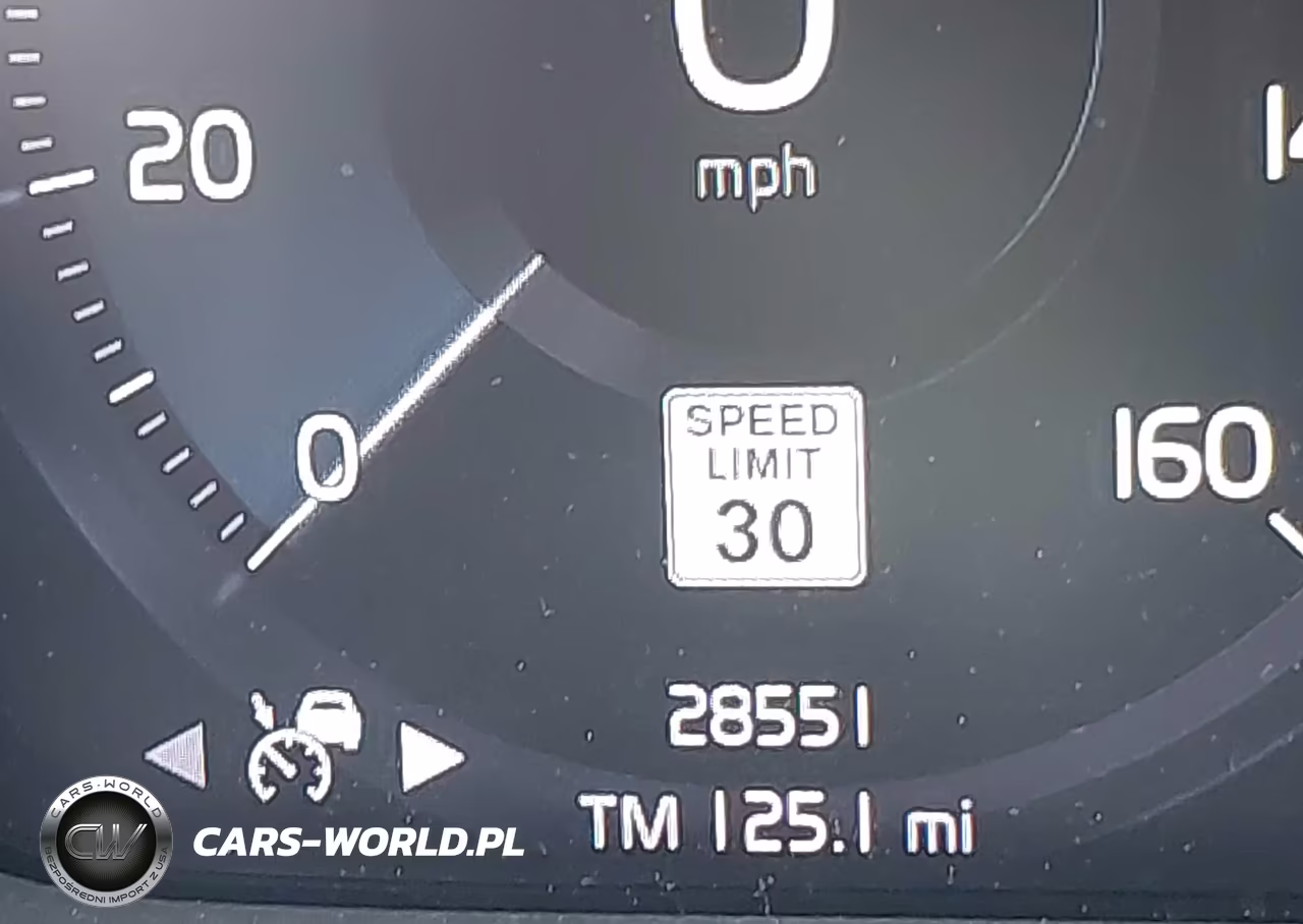 2019 Volvo Xc40 T5 R-Design VIN:YV4162UMXK2086627 - 16