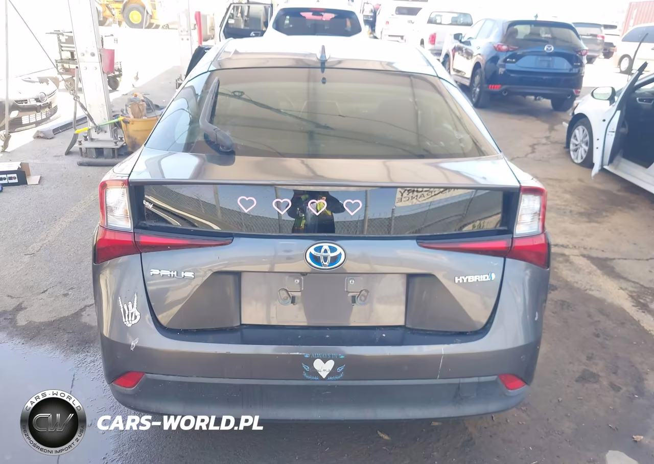 2019 Toyota Prius Le VIN:JTDKARFU9K3097088 - 17