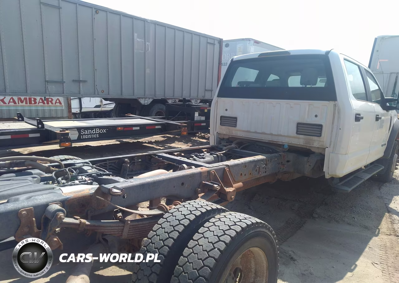 2017 Ford F-550 Chassis Xl VIN:1FD0W5HT0HEE36514 - 3
