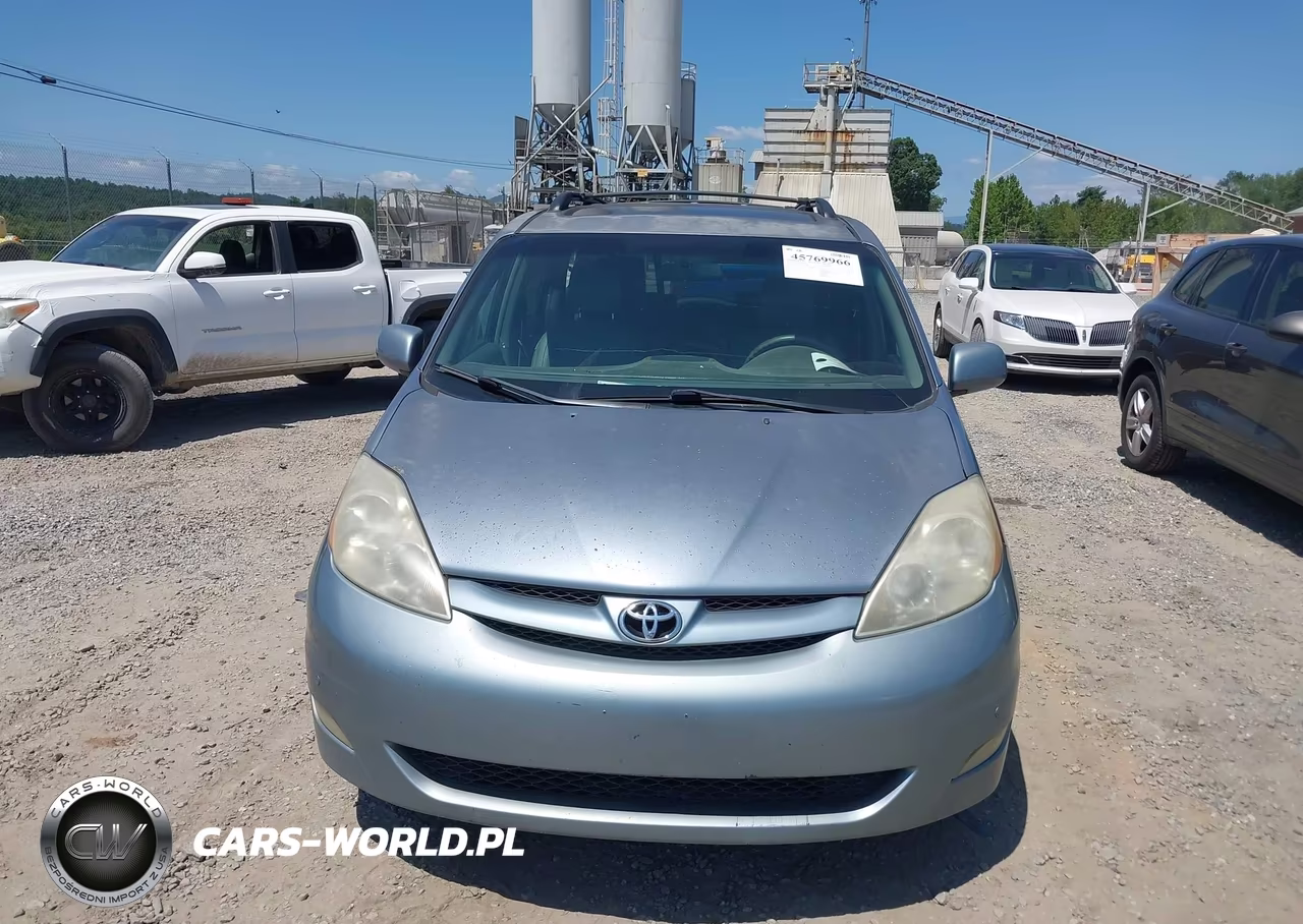 2010 Toyota Sienna Xle VIN:5TDYK4CC9AS320720 - 6