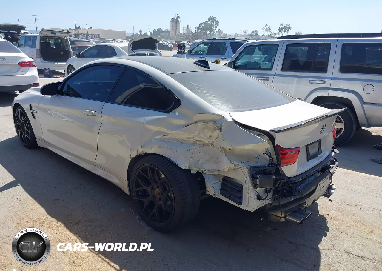 2016 BMW M4 VIN:WBS3R9C59GK336848 - 3