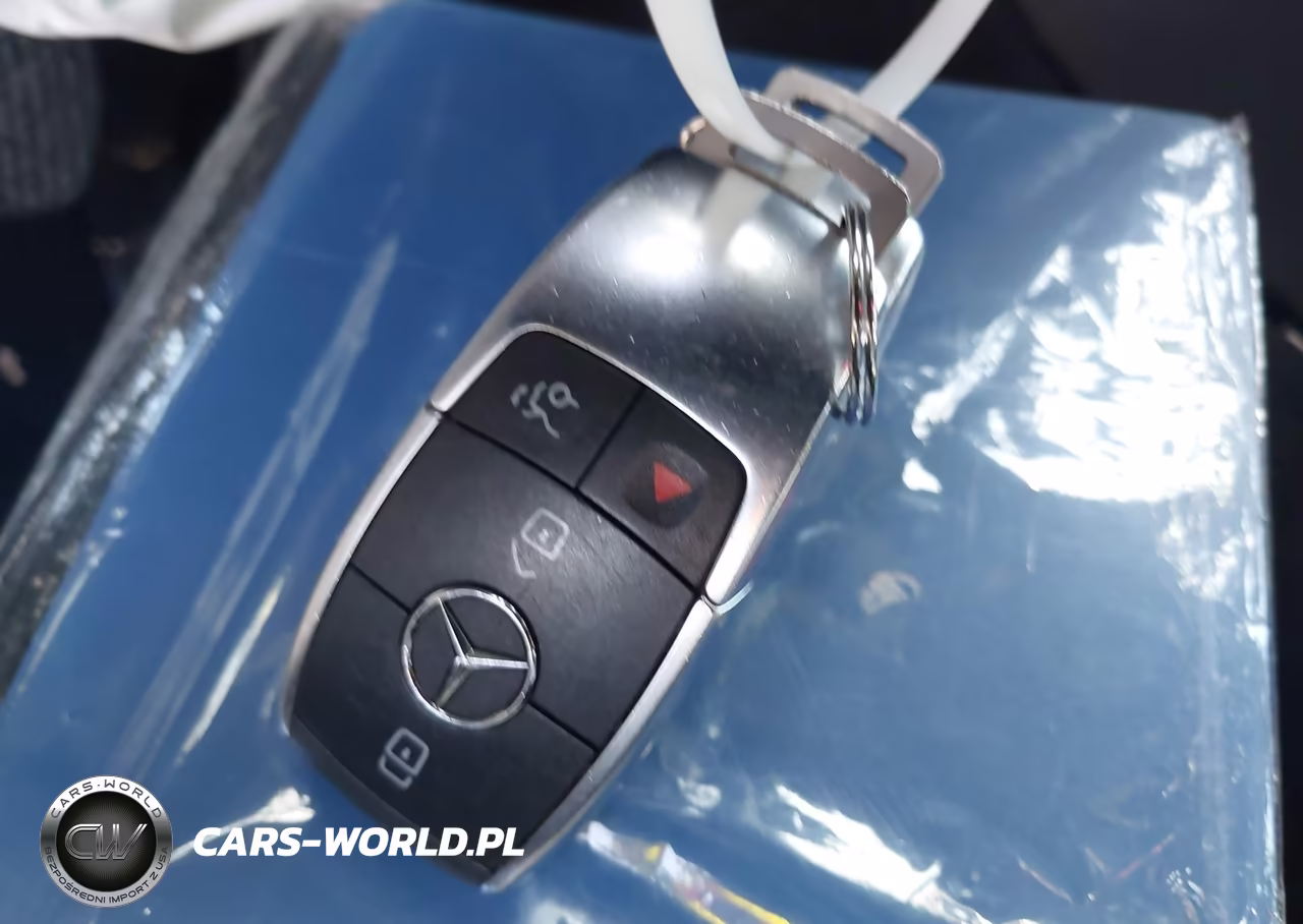 2021 Mercedes-Benz C 300 Sedan VIN:W1KWF8DB2MR607057 - 11