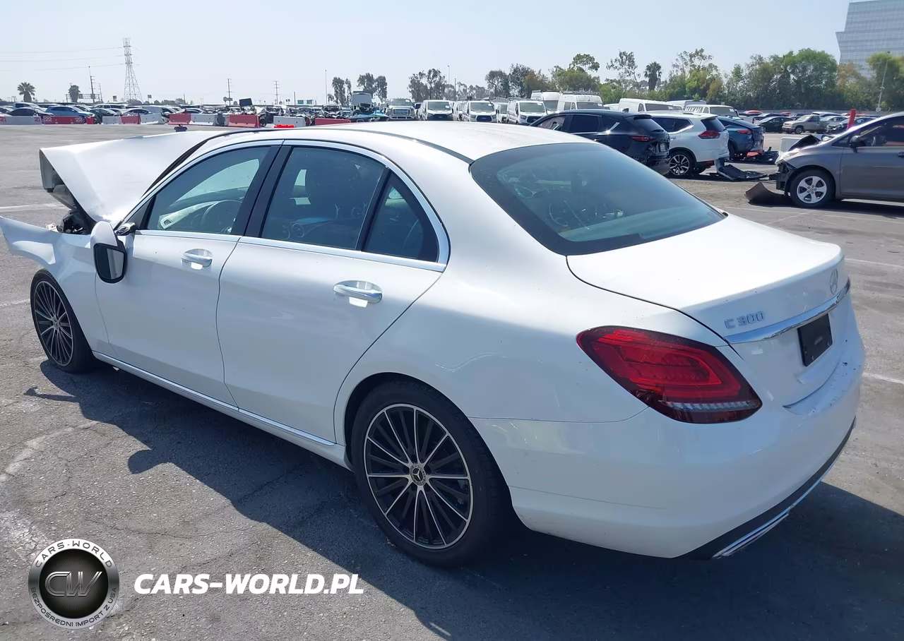 2021 Mercedes-Benz C 300 Sedan VIN:W1KWF8DB2MR607057 - 3