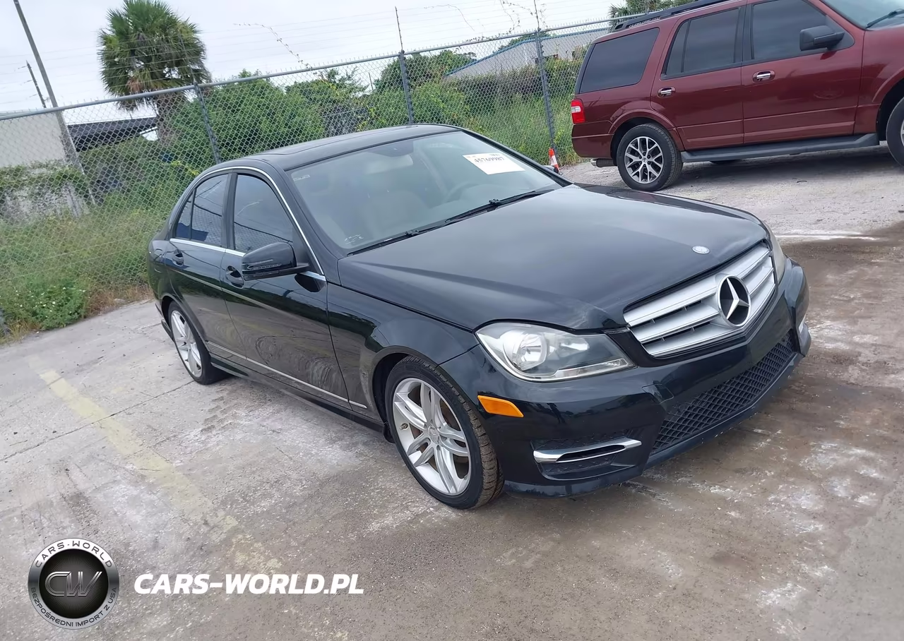 2013 Mercedes-Benz C 250 Sport – zdjęcie 1 z 11