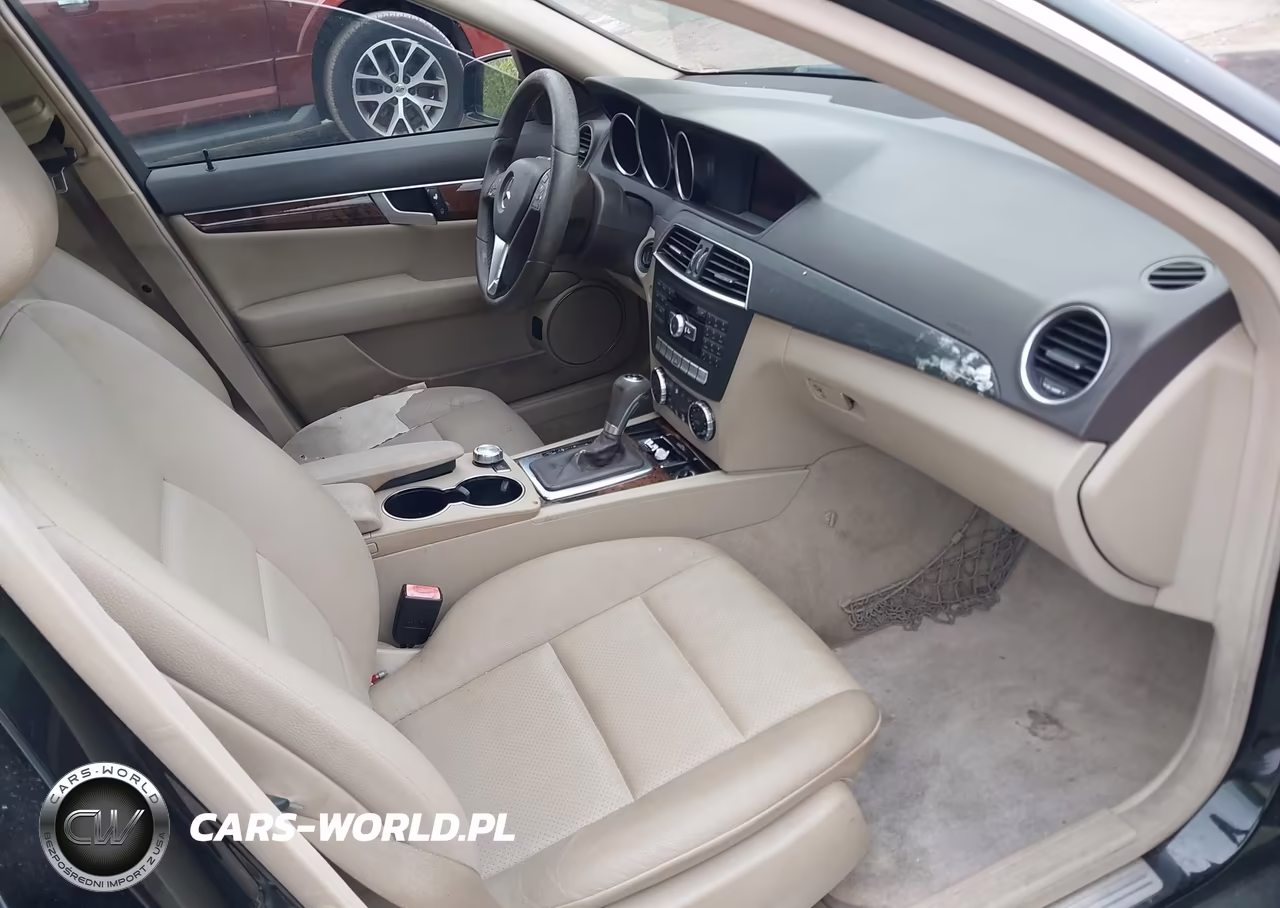 2013 Mercedes-Benz C 250 Sport VIN:WDDGF4HB1DR256763 - 5