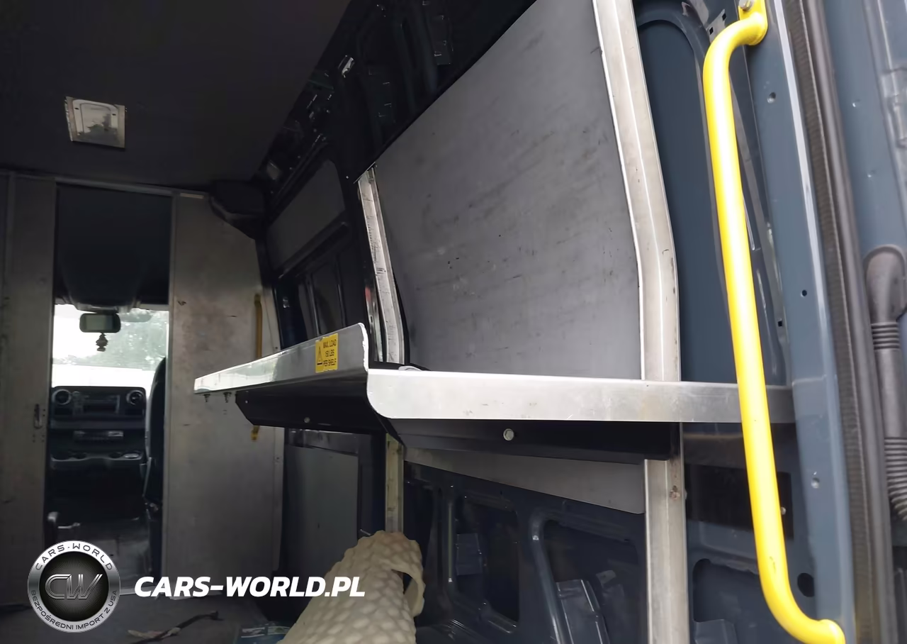 2019 Mercedes-Benz Sprinter 2500 High Roof V6 VIN:WD4PF0CD4KT004460 - 18