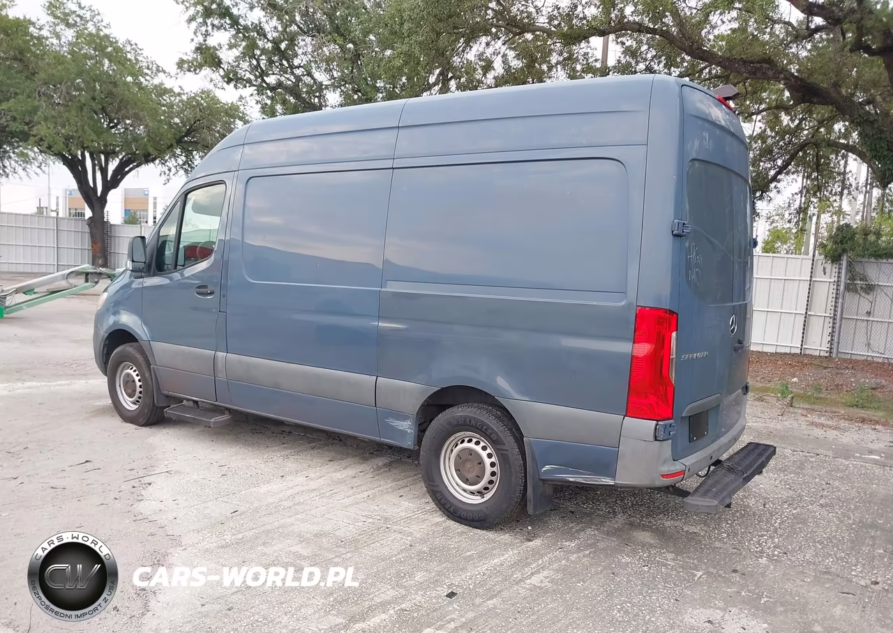 2019 Mercedes-Benz Sprinter 2500 High Roof V6 VIN:WD4PF0CD4KT004460 - 3