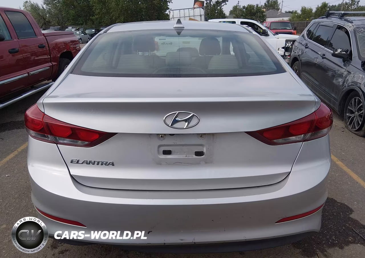 2018 Hyundai Elantra Sel VIN:5NPD84LF5JH318394 - 15