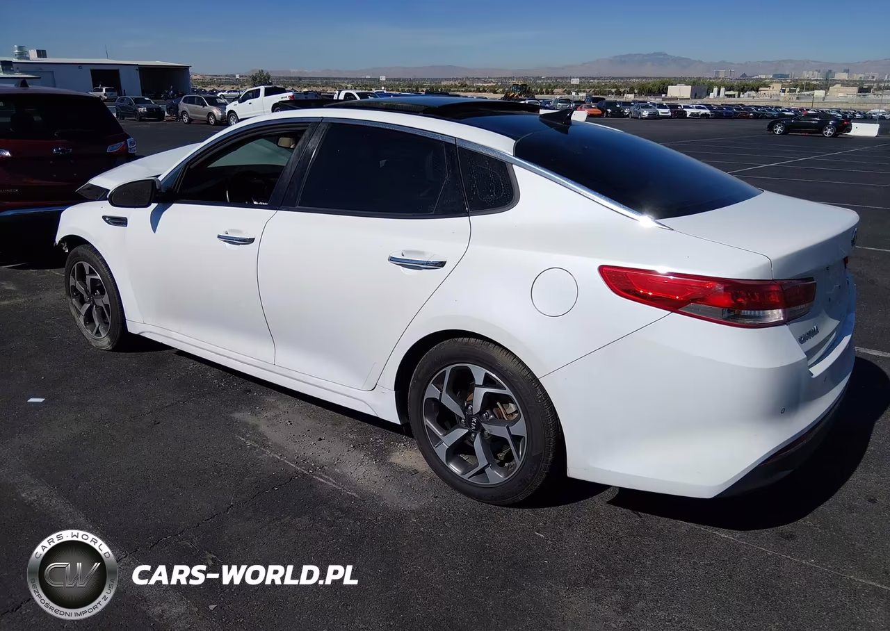 2016 Kia Optima Ex VIN:5XXGU4L37GG004846 - 3