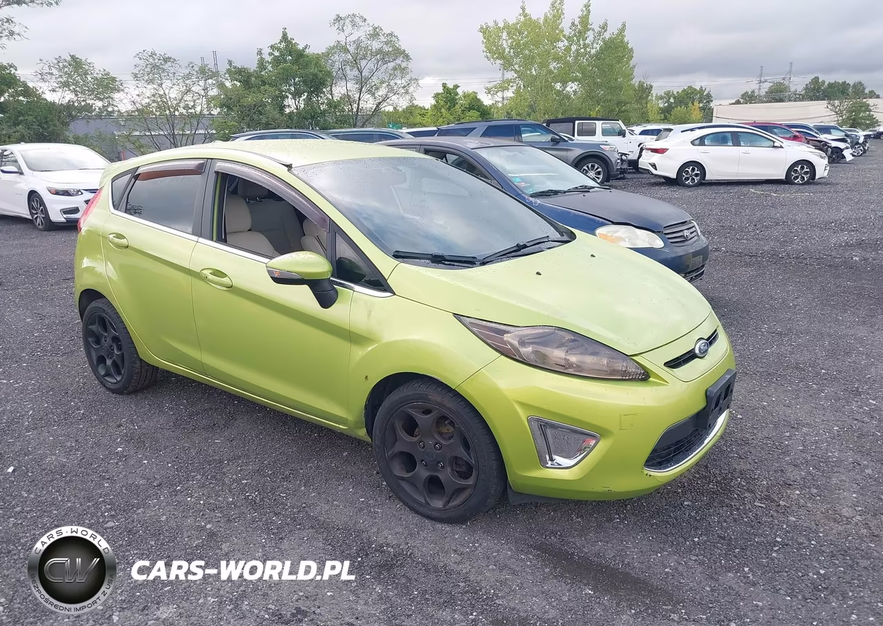 2013 Ford Fiesta Titanium – zdjęcie 1 z 12