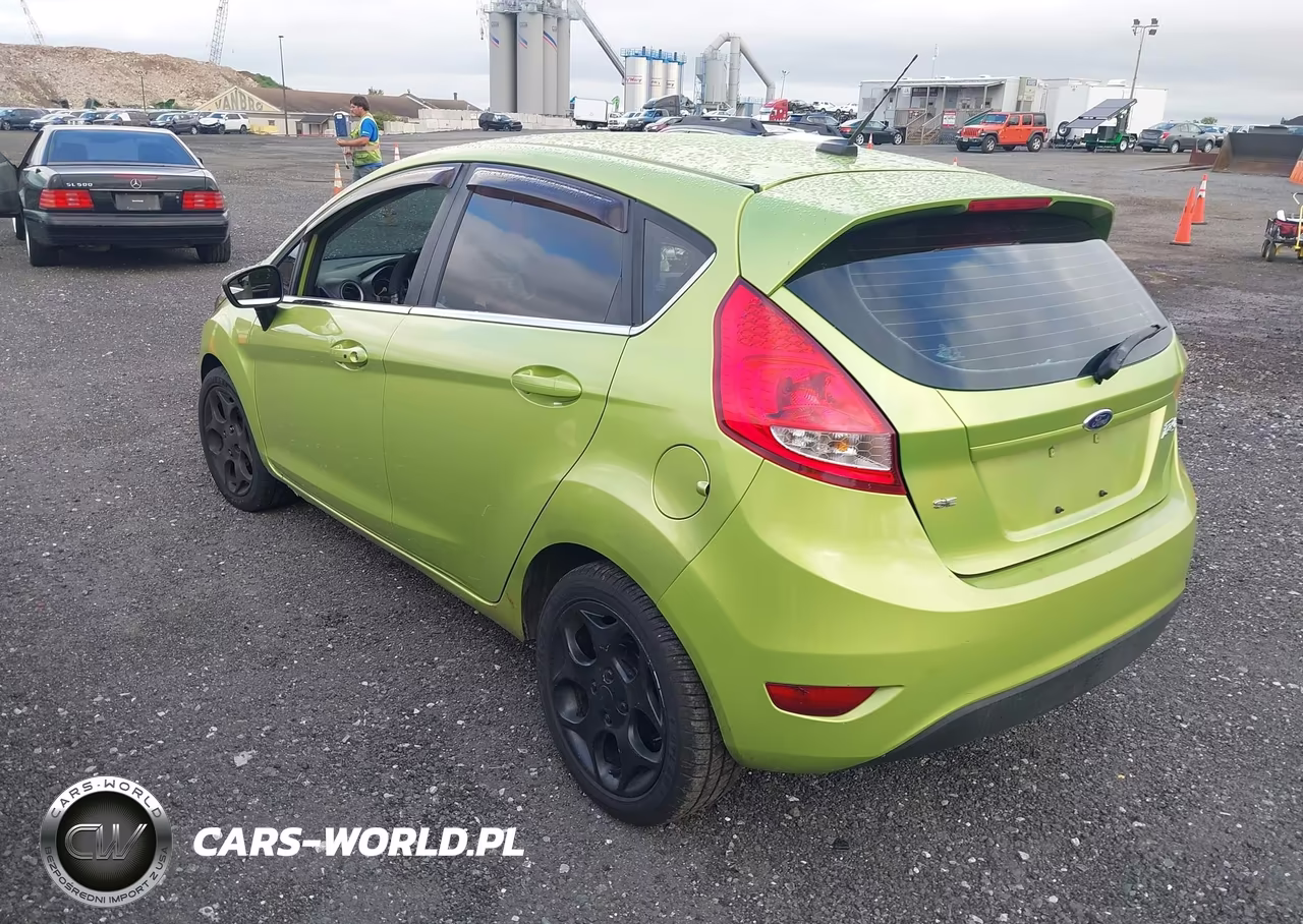 2013 Ford Fiesta Titanium VIN:3FADP4FJ3DM173525 - 3