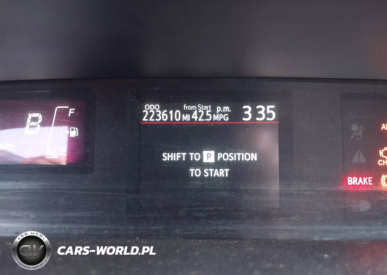 2015 Toyota Prius C Two VIN:JTDKDTB35F1111166 - 7