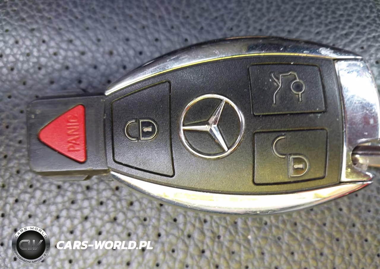 2014 Mercedes-Benz C 300 Sport 4Matic VIN:WDDGF8AB2EA895638 - 11