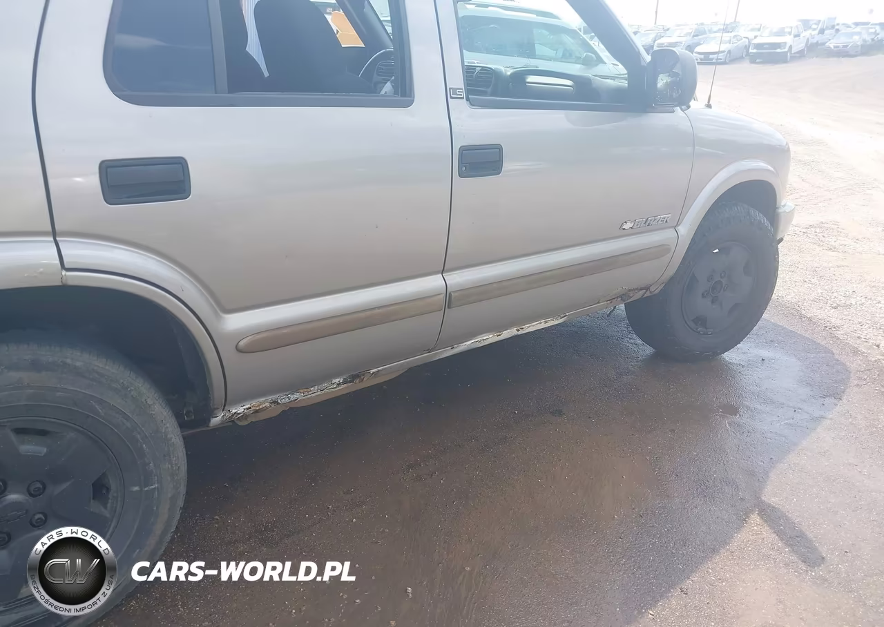 2003 Chevrolet Blazer Ls VIN:1GNDT13X53K175741 - 16