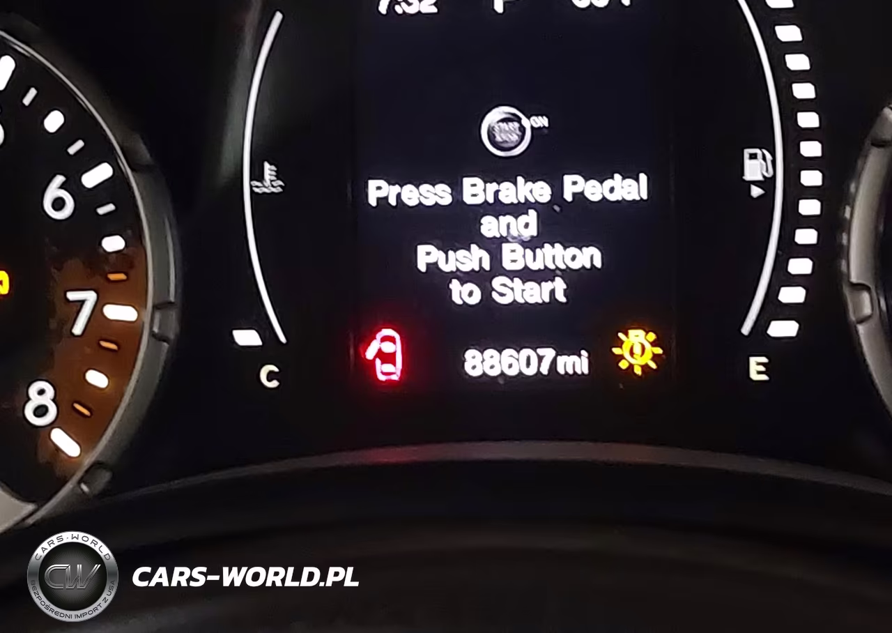 2016 Jeep Renegade 75Th Anniversary VIN:ZACCJBBT0GPD07587 - 16