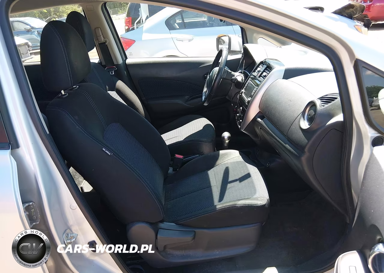 2018 Nissan Versa Note Sv VIN:3N1CE2CP5JL363288 - 5