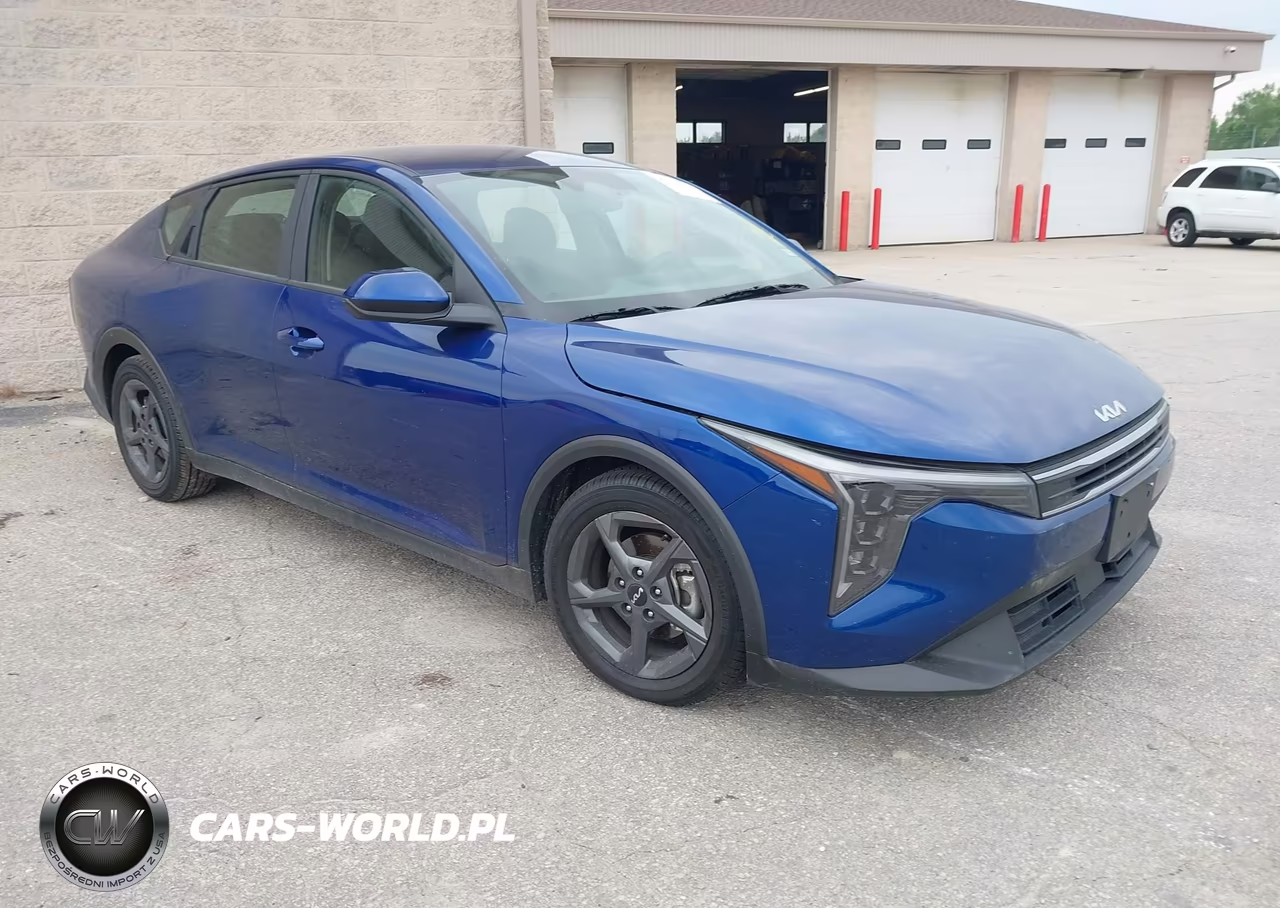2025 Kia K4 Lxs – zdjęcie 1 z 21