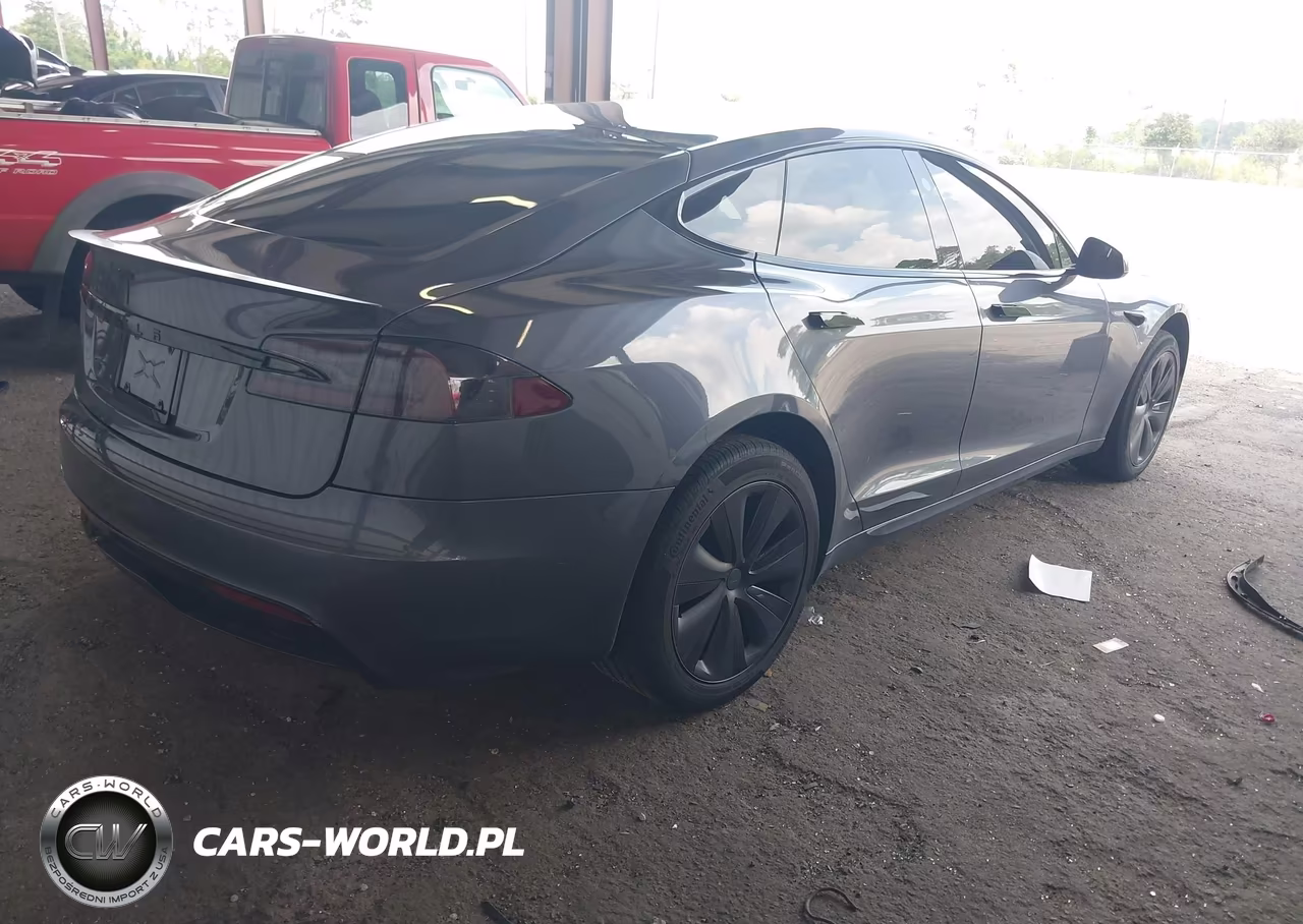 2021 Tesla Model S Long Range Dual Motor All-Wheel Drive VIN:5YJSA1E59MF428477 - 4