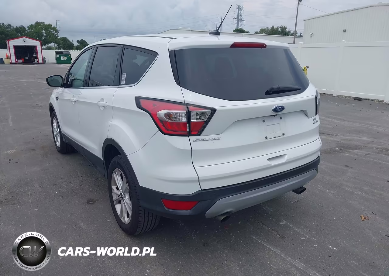 2017 FORD ESCAPE SE VIN:1FMCU9GD1HUC93888 - 3