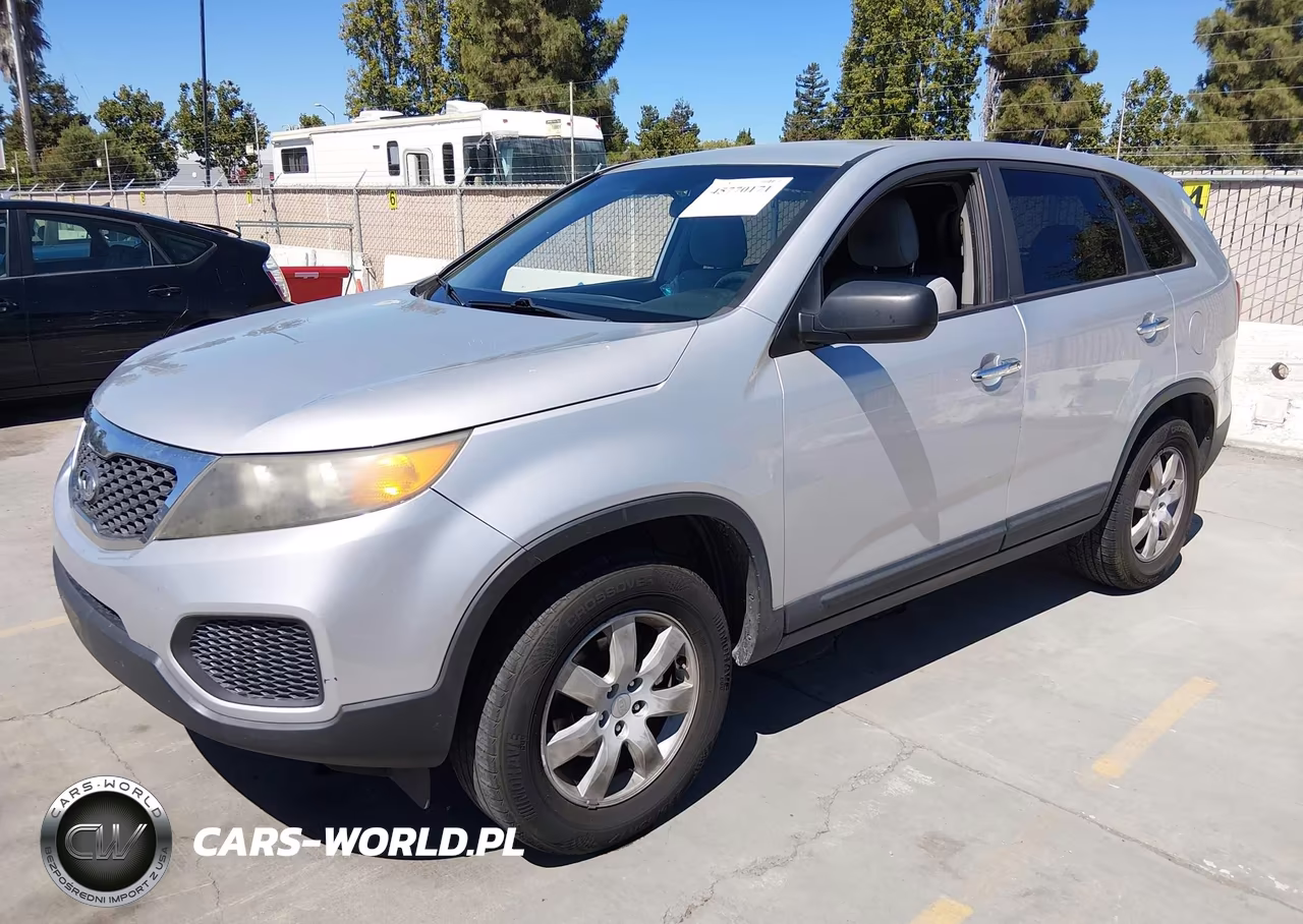 2011 Kia Sorento VIN:5XYKT3A16BG023031 - 2