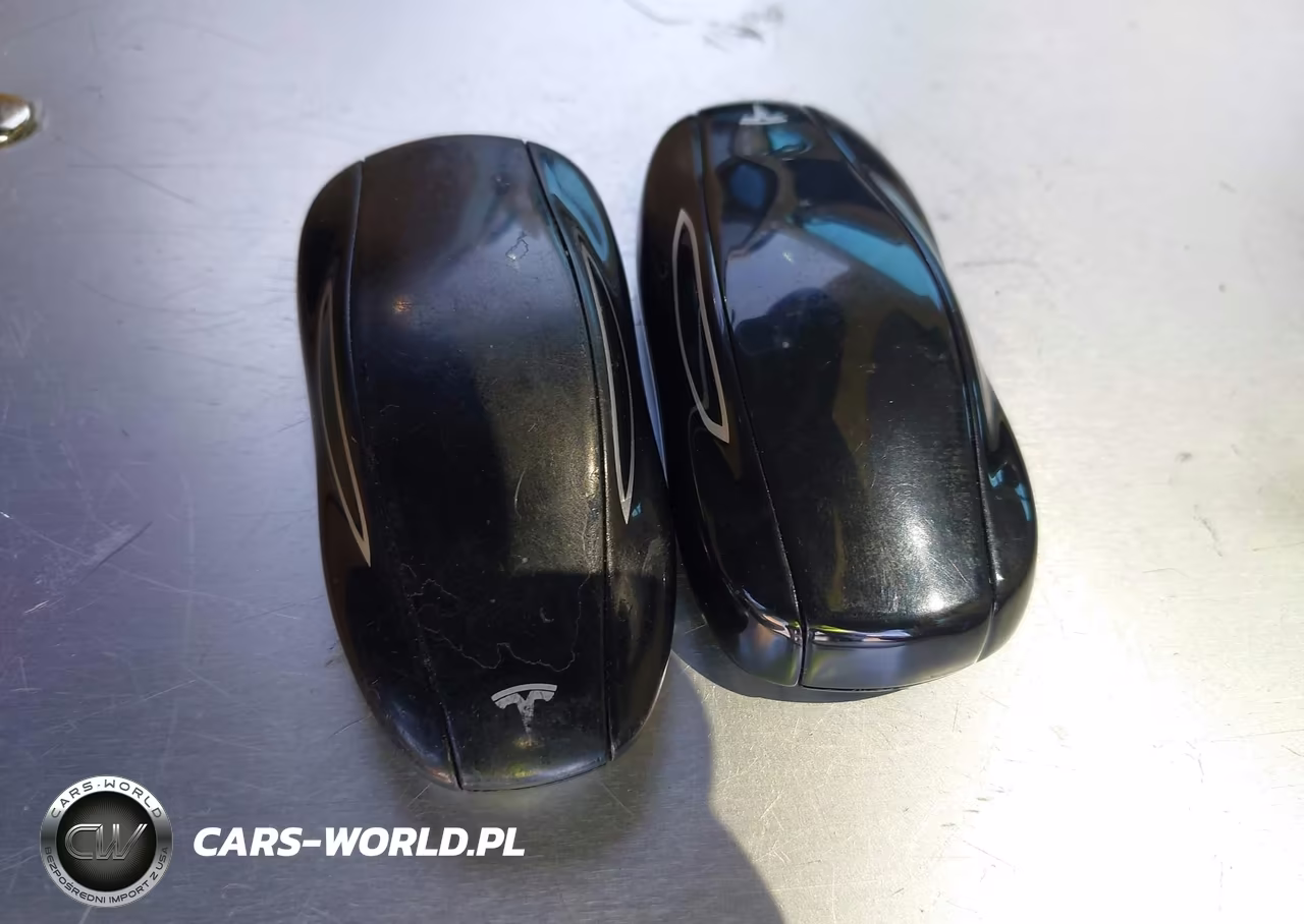 2013 Tesla Model S Performance VIN:5YJSA1DP6DFP07209 - 11