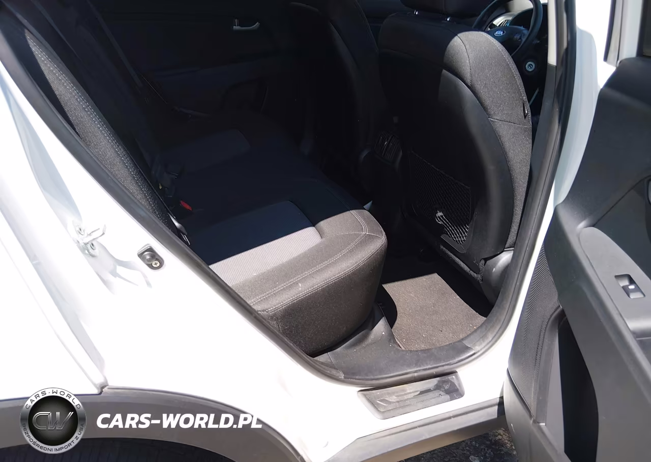 2015 Kia Sportage Lx VIN:KNDPBCAC8F7772409 - 8