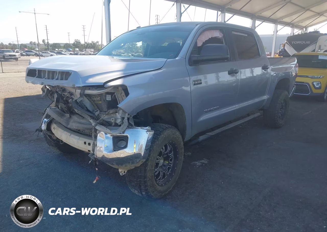 2018 Toyota Tundra Sr5 5.7L V8 VIN:5TFEY5F12JX231261 - 2