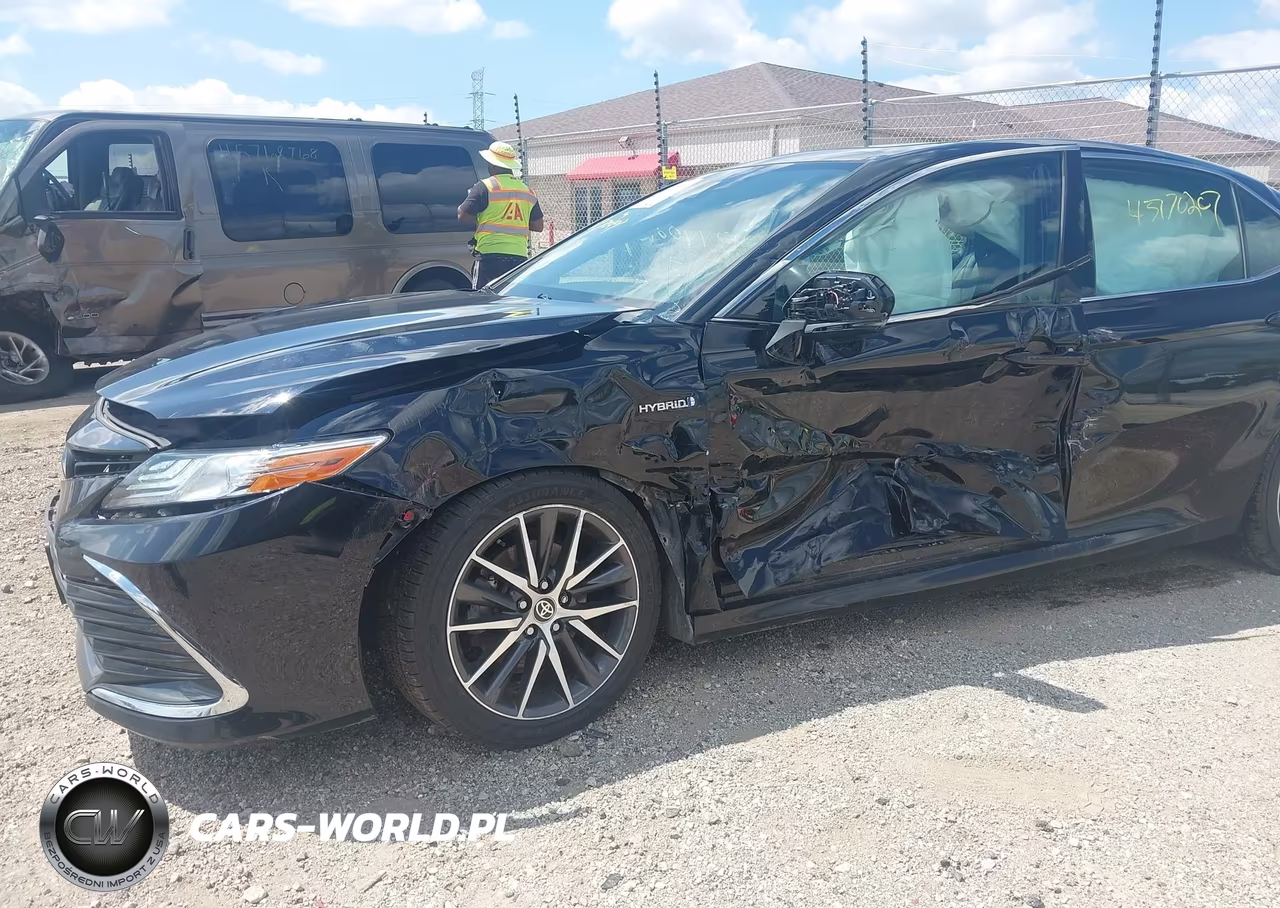 2021 Toyota Camry Xle Hybrid VIN:4T1F31AK4MU567510 - 6
