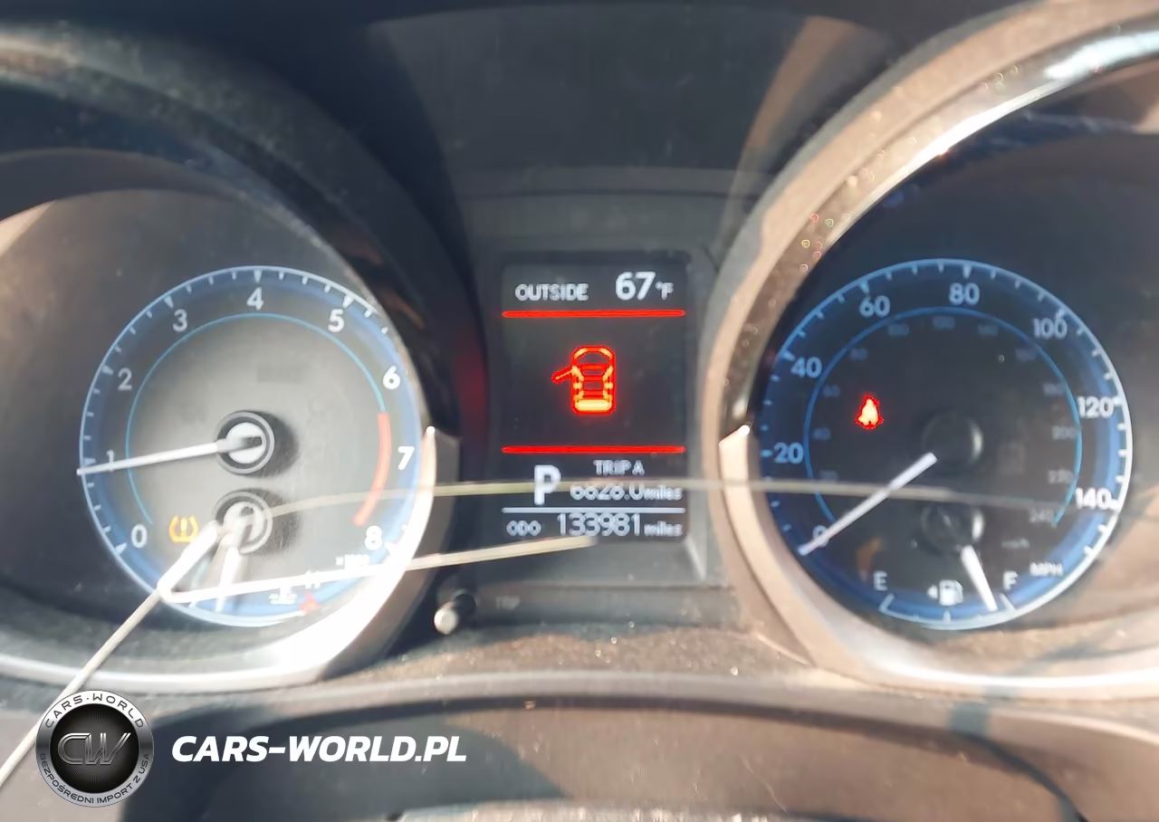 2014 Toyota Corolla S Plus VIN:2T1BURHE4EC104716 - 7