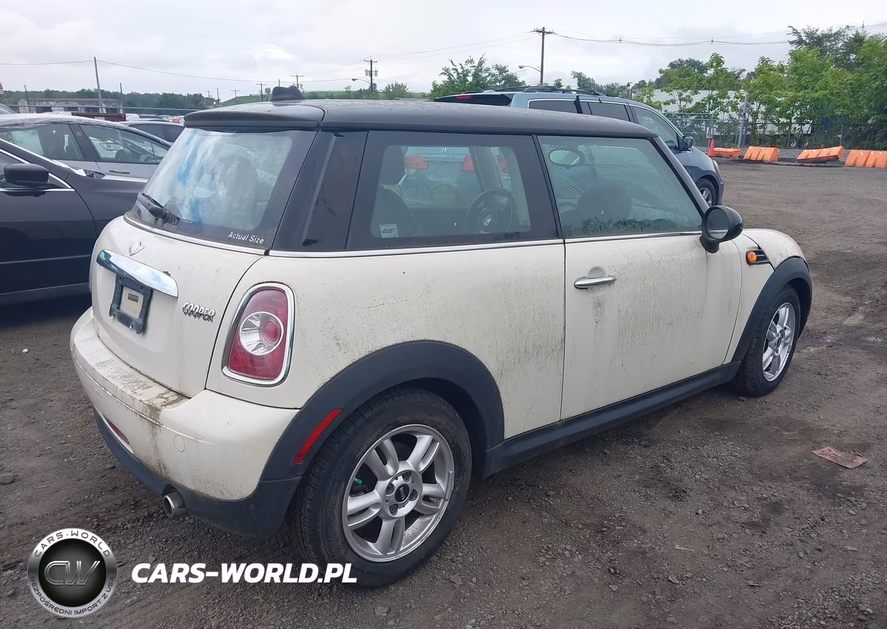 2013 Mini Hardtop Cooper VIN:WMWSU3C59DT678222 - 4