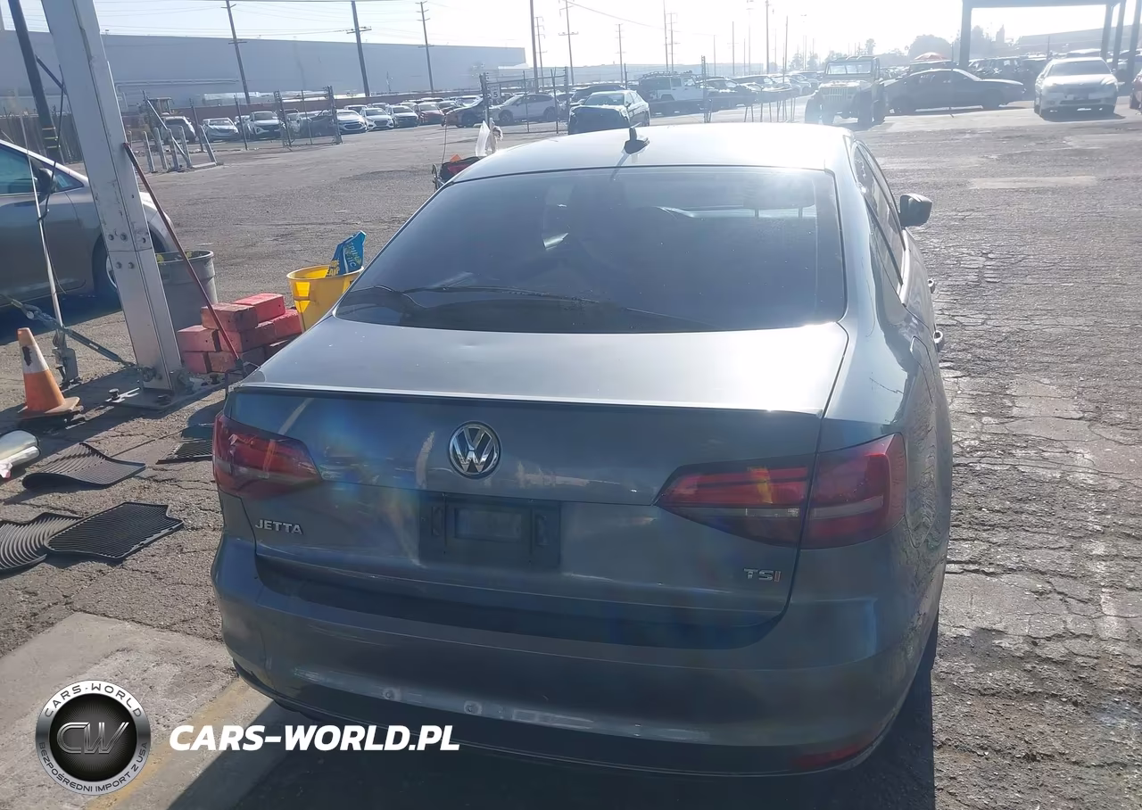 2016 Volkswagen Jetta 1.8T Sport VIN:3VWD17AJ0GM284152 - 17