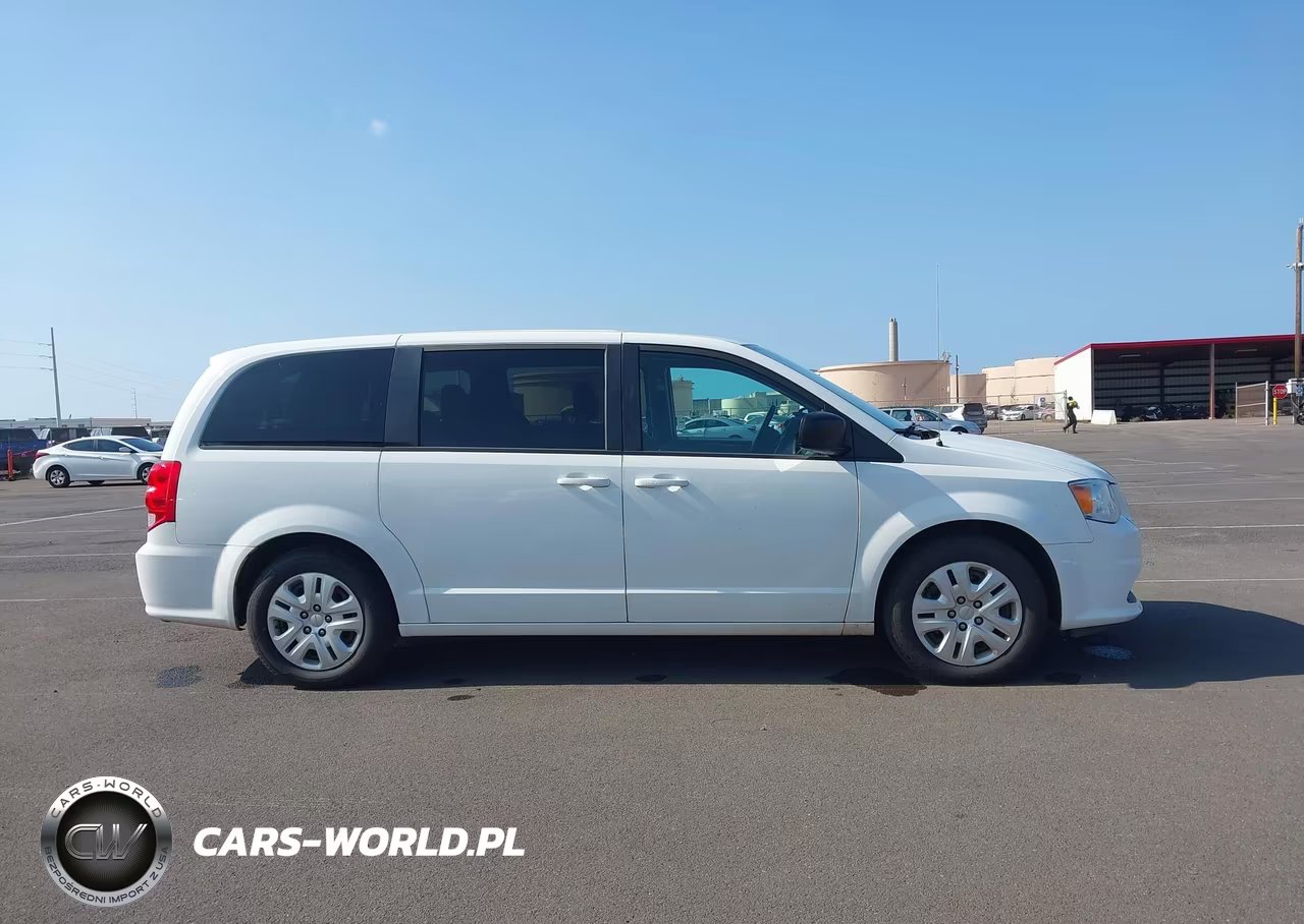 2018 Dodge Grand Caravan Se VIN:2C4RDGBG8JR318602 - 13