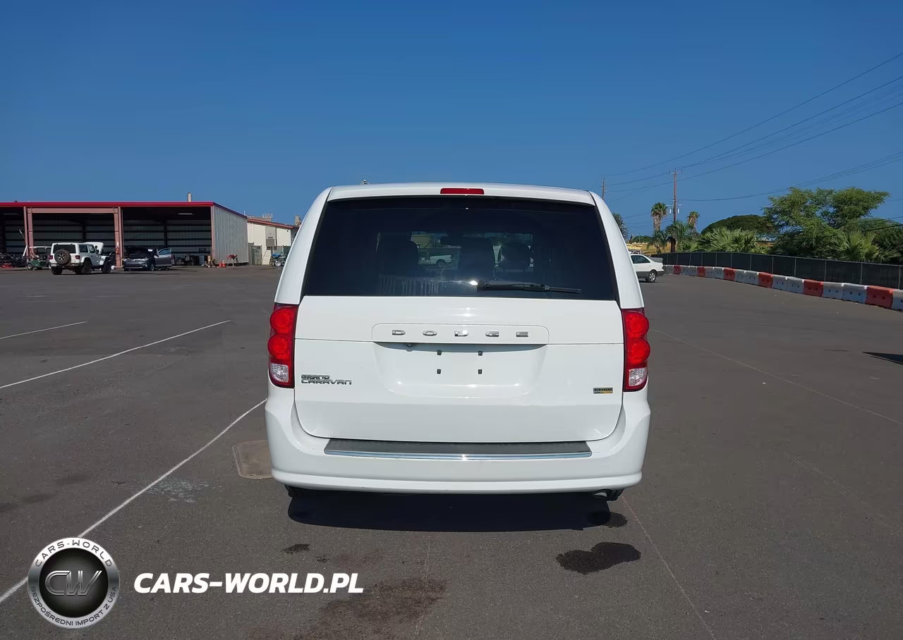 2018 Dodge Grand Caravan Se VIN:2C4RDGBG8JR318602 - 16