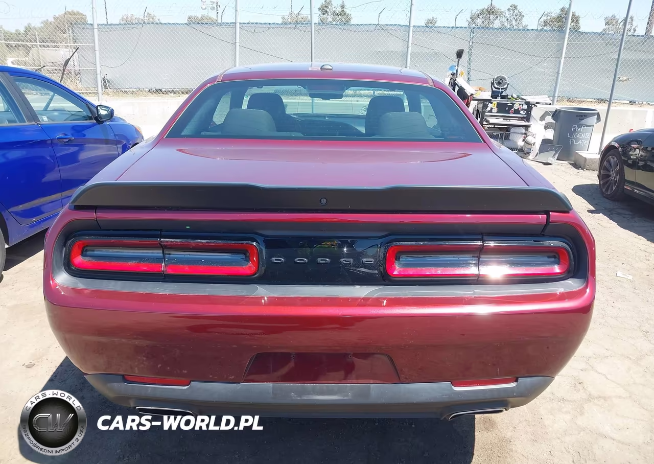 2021 Dodge Challenger Sxt VIN:2C3CDZAG6MH547376 - 16