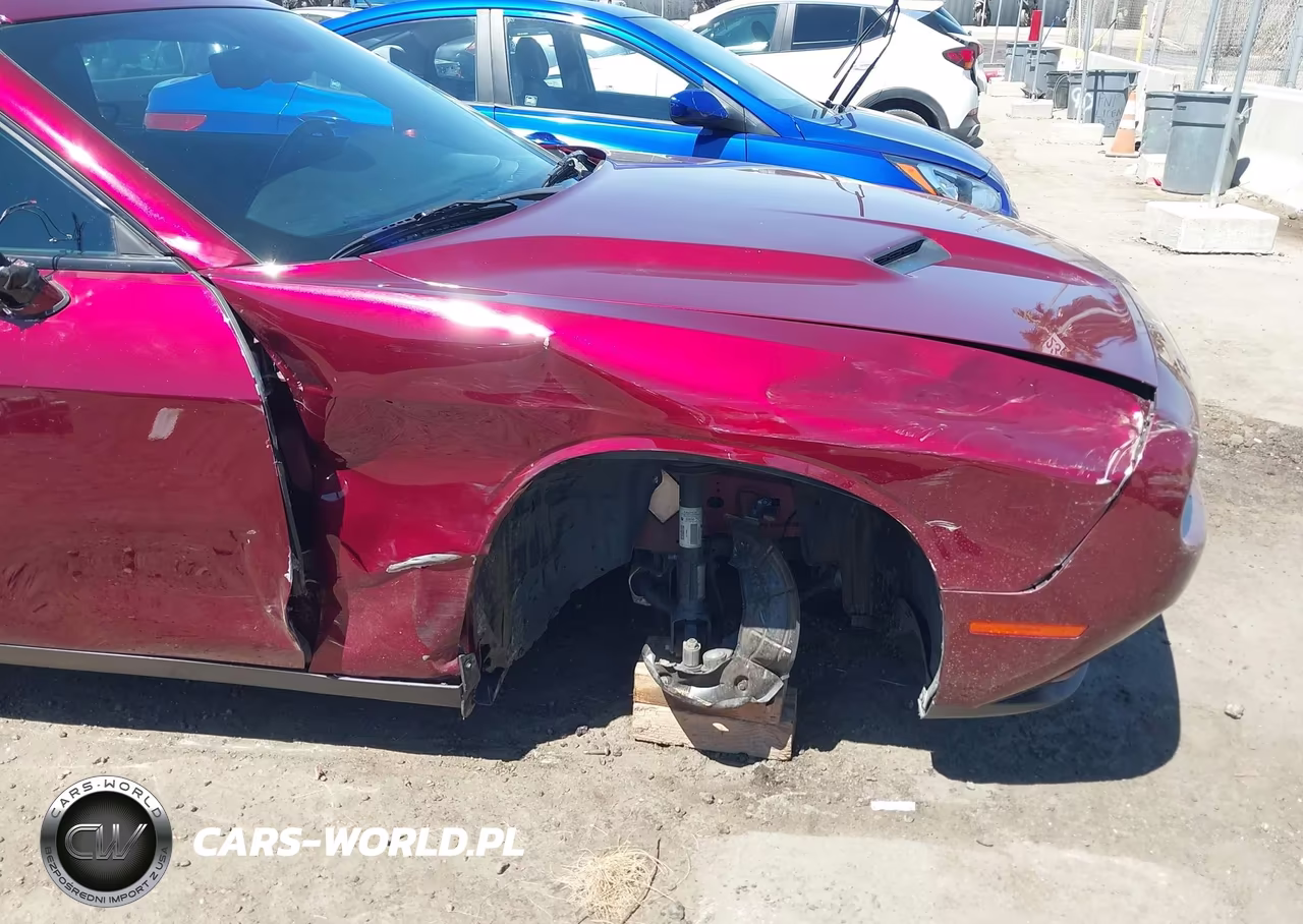 2021 Dodge Challenger Sxt VIN:2C3CDZAG6MH547376 - 6