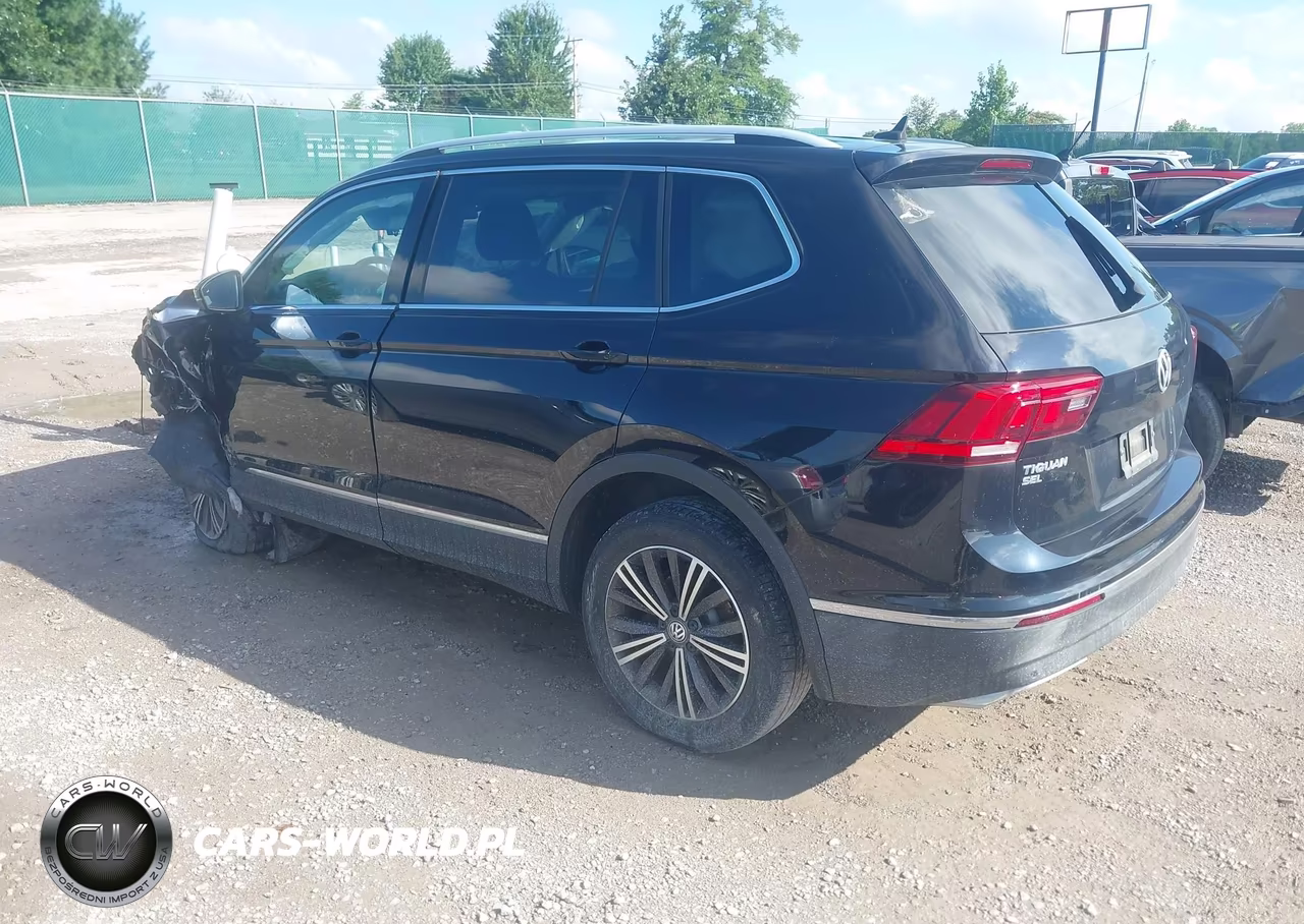 2019 Volkswagen Tiguan 2.0T Se-2.0T Sel-2.0T Sel R-Line-2.0T Sel R-Line Black VIN:3VV2B7AX1KM086833 - 3