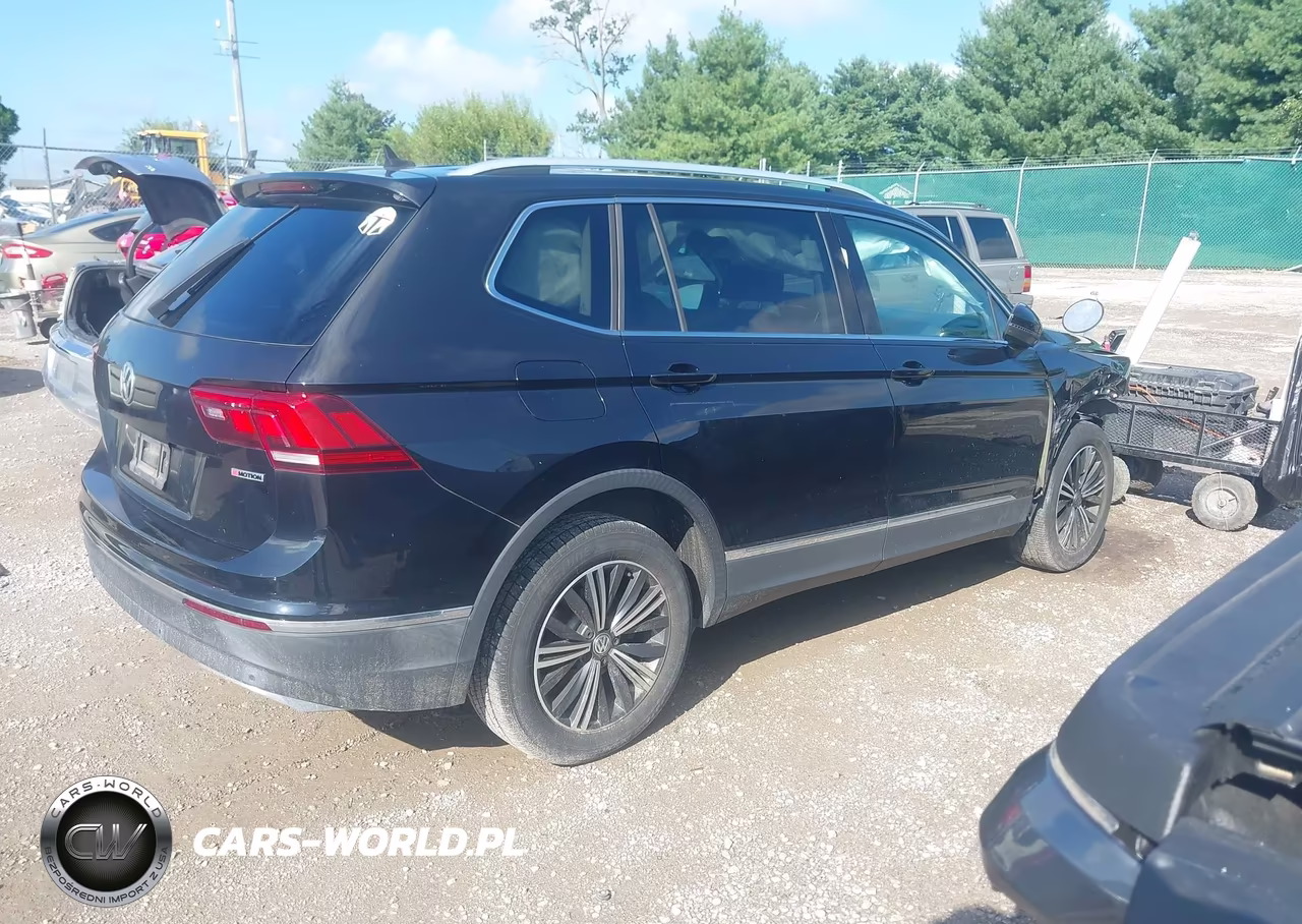 2019 Volkswagen Tiguan 2.0T Se-2.0T Sel-2.0T Sel R-Line-2.0T Sel R-Line Black VIN:3VV2B7AX1KM086833 - 4