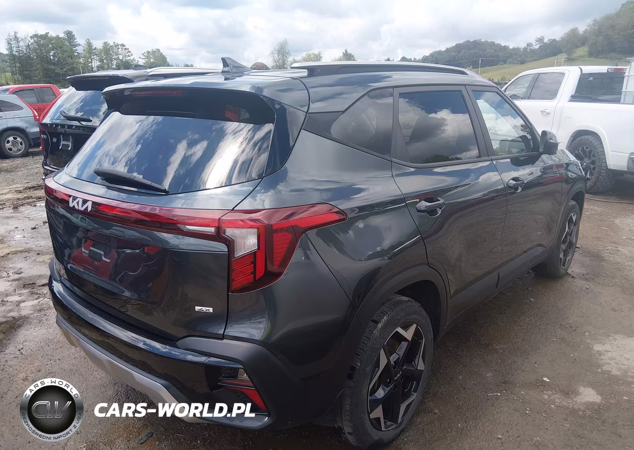 2025 Kia Seltos S VIN:KNDEUCAA8S7707991 - 4