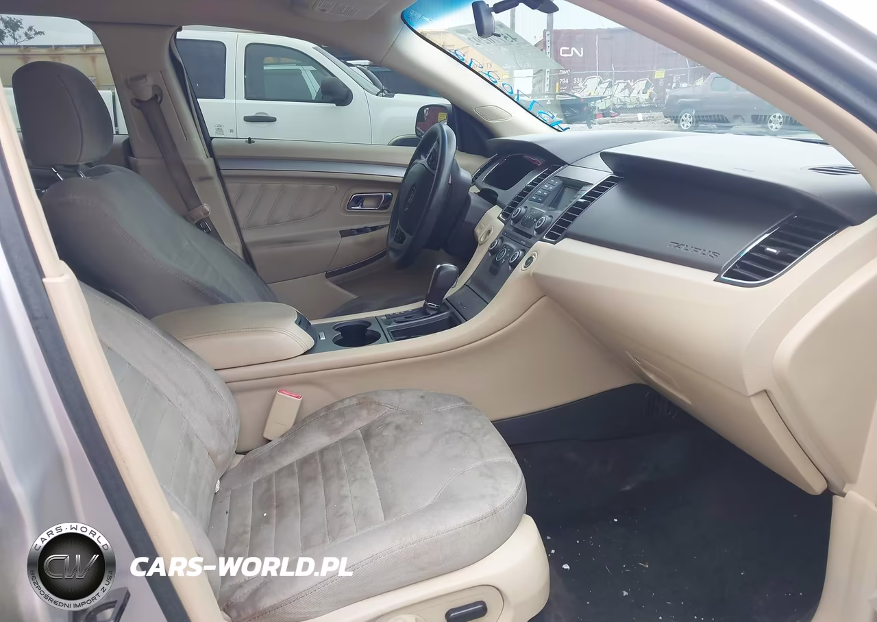 2018 Ford Taurus Se VIN:1FAHP2D8XJG118159 - 5
