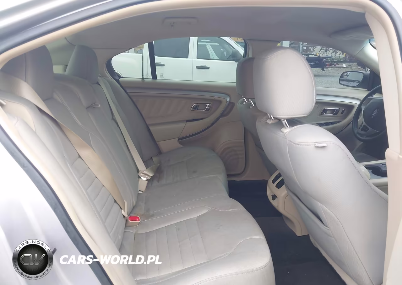 2018 Ford Taurus Se VIN:1FAHP2D8XJG118159 - 8