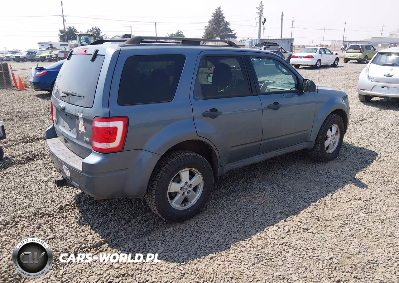 2011 Ford Escape Xlt VIN:1FMCU9DGXBKA94078 - 4