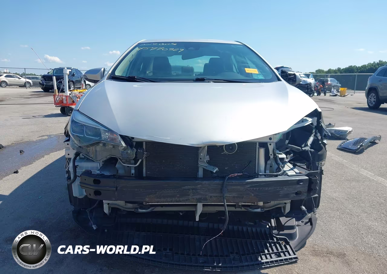 2017 Toyota Corolla Se VIN:2T1BURHE4HC750455 - 13