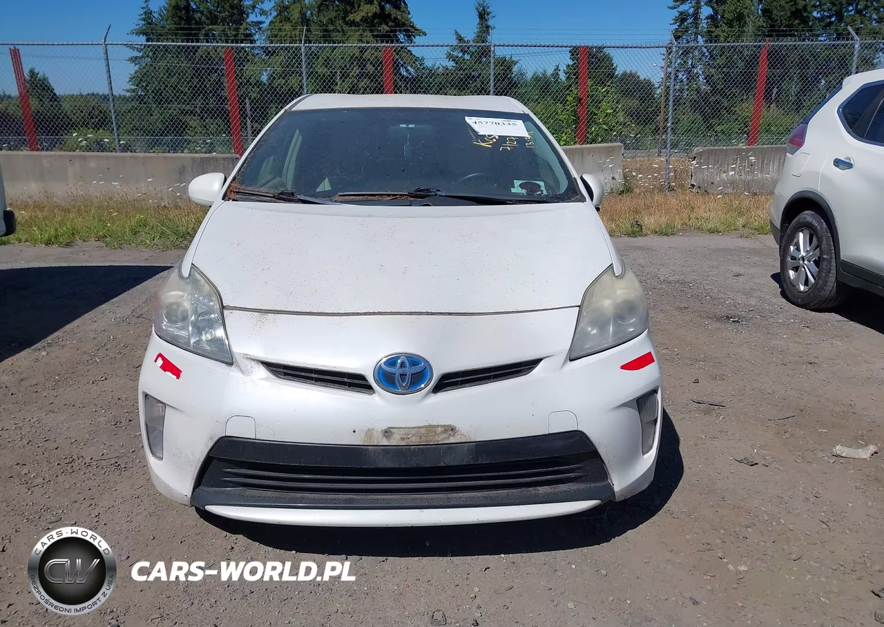 2014 Toyota Prius Three VIN:JTDKN3DU4E0385031 - 12