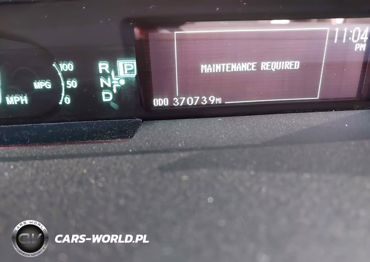 2014 Toyota Prius Three VIN:JTDKN3DU4E0385031 - 15